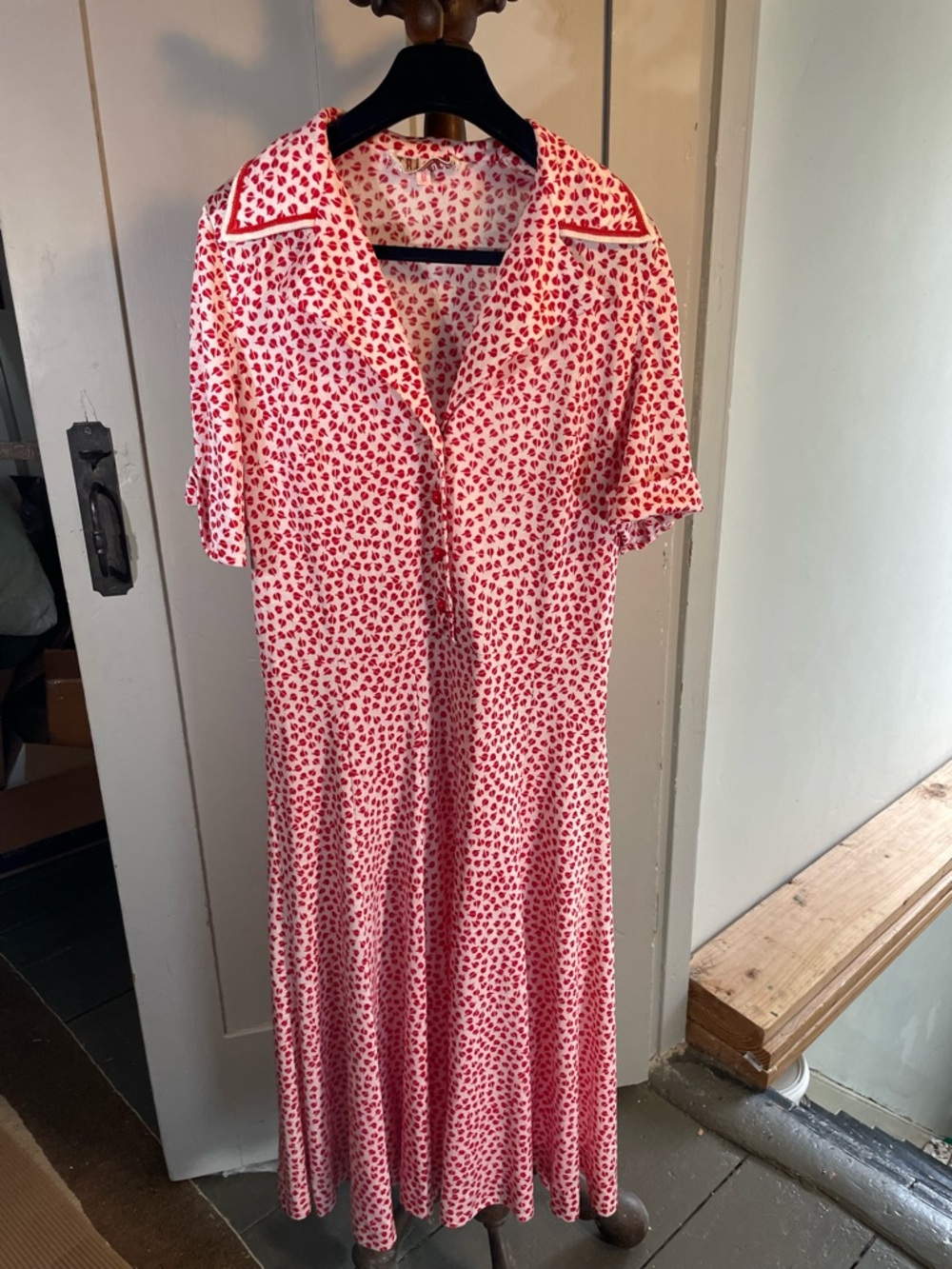 Pink Heart-Print Short Sleeve Midi Dress with Contrast Trim